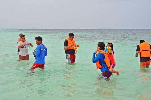 Pulau abang, make you fly in the ocean 09