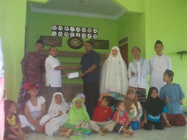 Komunitas Tim Pasang Solar Cell Masjid Hinterland Batam 24